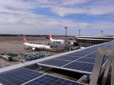 năng lượng mặt trời hòa lưới tại Sân bay