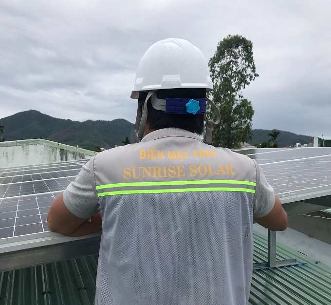 Điện-năng-lượng-mặt-trời-Sunrise-Solar-Đ&agrave;-Nẵng