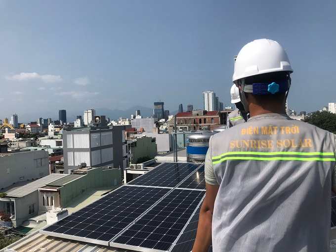 Hệ-thống-điện-mặt-trời-3,3-kWp-tại-Hải-Ch&acirc;u-Đ&agrave;-Nẵng