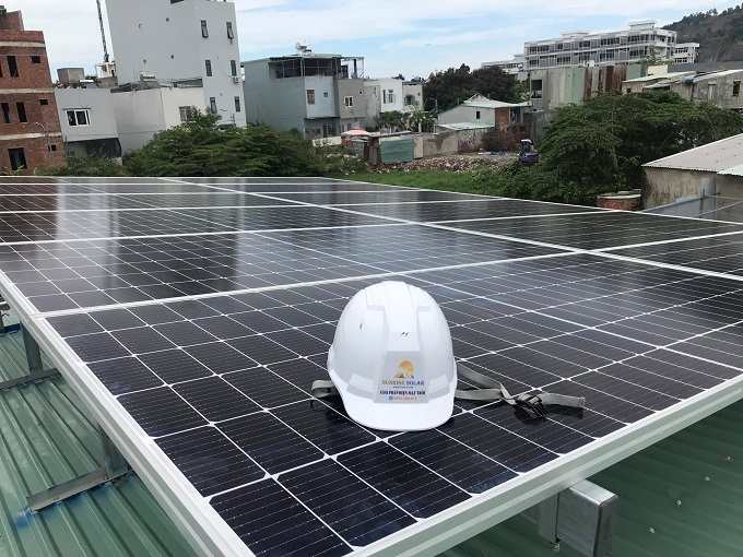 Hệ-thống-điện-mặt-trời-5,2-kWp-nh&agrave;-anh-Quang-Vinh-Hiển