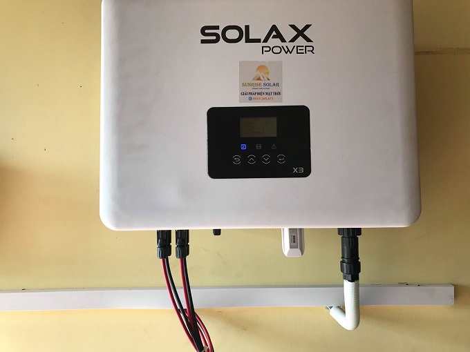 Lắp-đặt-Inverter-Solax-3-pha-5kW-tại-Quảng-Nam